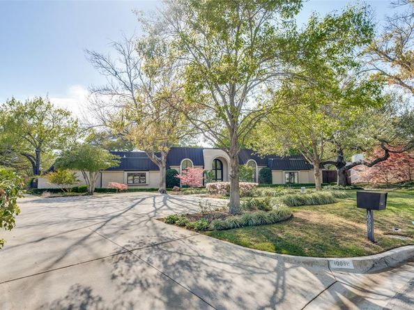 10989  Crooked Creek Drive , Dallas Texas 75229