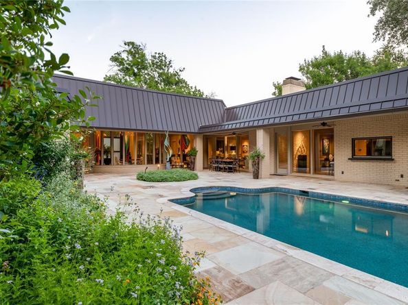 10989  Crooked Creek Drive , Dallas Texas 75229