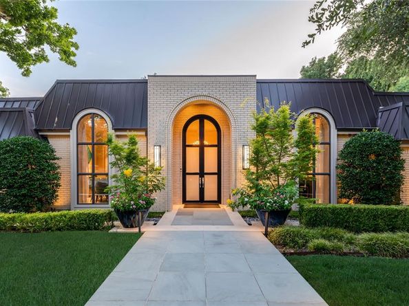 10989  Crooked Creek Drive , Dallas Texas 75229