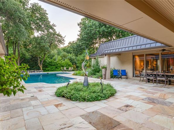 10989  Crooked Creek Drive , Dallas Texas 75229