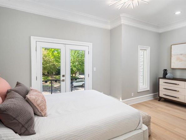 3808 W 5th Street , Fort Worth Texas 76107