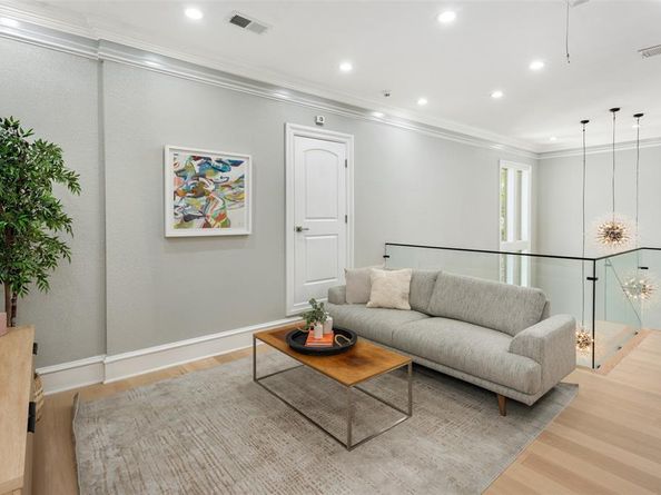 3808 W 5th Street , Fort Worth Texas 76107