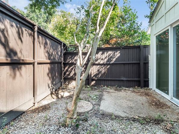 6701  Beth Court , Garland Texas 75044