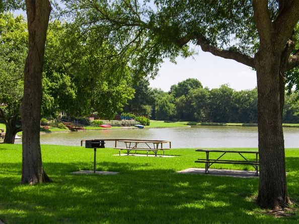 6701  Beth Court , Garland Texas 75044