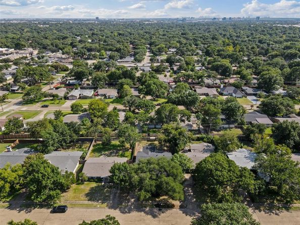 911  Wisteria Way , Richardson Texas 75080