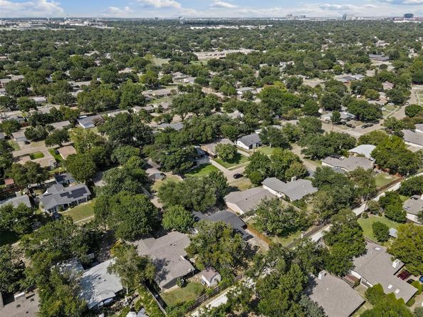 911  Wisteria Way , Richardson Texas 75080