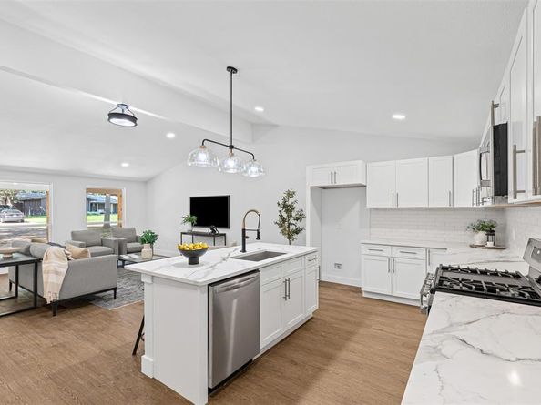 911  Wisteria Way , Richardson Texas 75080
