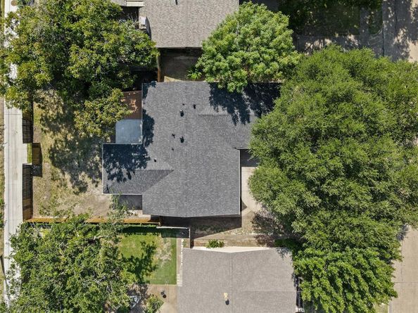 911  Wisteria Way , Richardson Texas 75080
