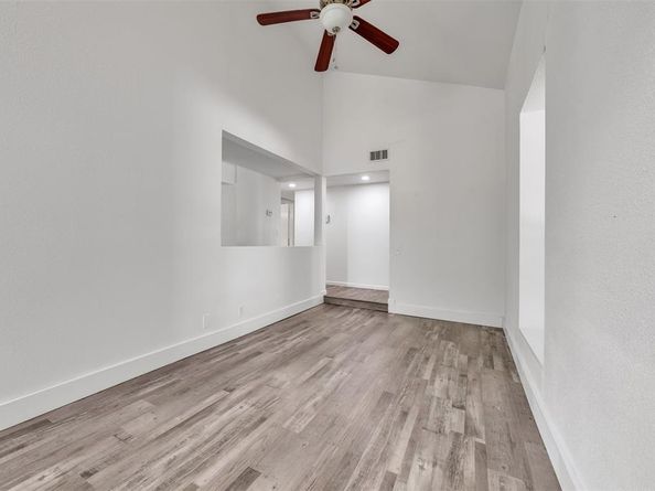 8812 S Normandale Street , Fort Worth Texas 76116