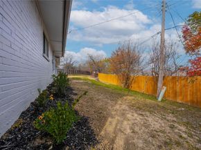 8812 S Normandale Street , Fort Worth Texas 76116