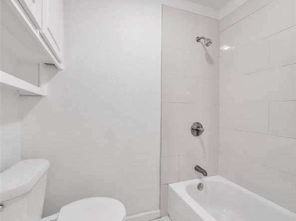 8812 S Normandale Street , Fort Worth Texas 76116