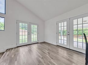 8812 S Normandale Street , Fort Worth Texas 76116