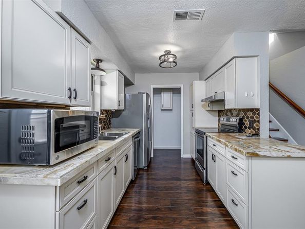 7008  Natchez Court , Fort Worth Texas 76133
