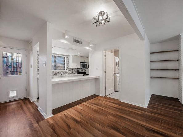 2702  Douglas Avenue  137, Dallas Texas 75219