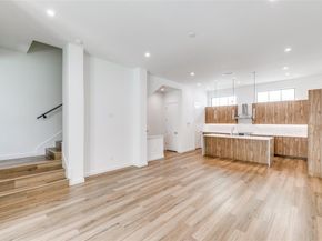 1727  Novela Way , Dallas Texas 75215
