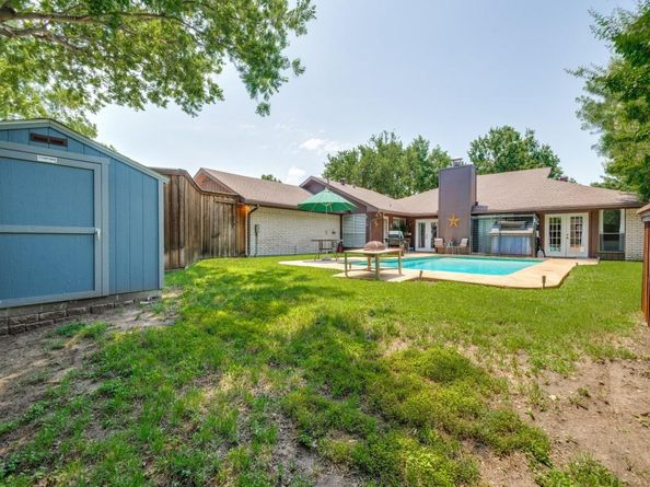 1507  Juniper Lane , Lewisville Texas 75077
