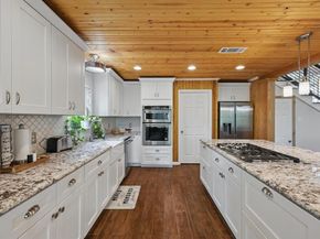 1520  Oakhurst Scenic Drive , Fort Worth Texas 76111