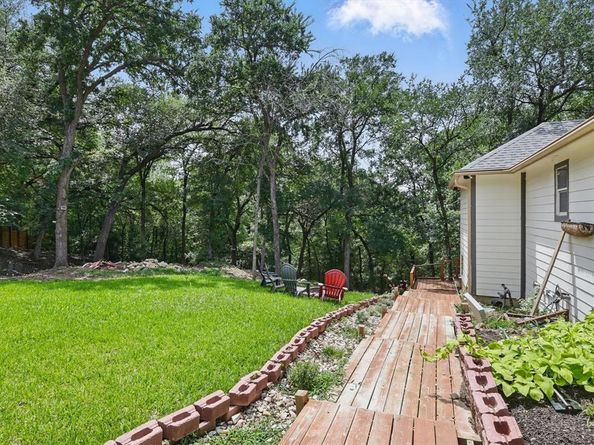 1520  Oakhurst Scenic Drive , Fort Worth Texas 76111