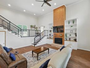 1520  Oakhurst Scenic Drive , Fort Worth Texas 76111