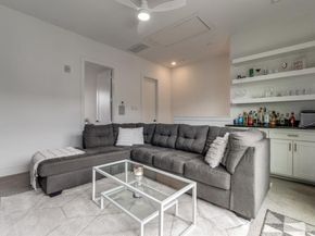 3200  Ross Avenue  36, Dallas Texas 75204