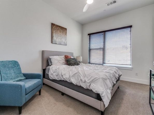 3200  Ross Avenue  36, Dallas Texas 75204