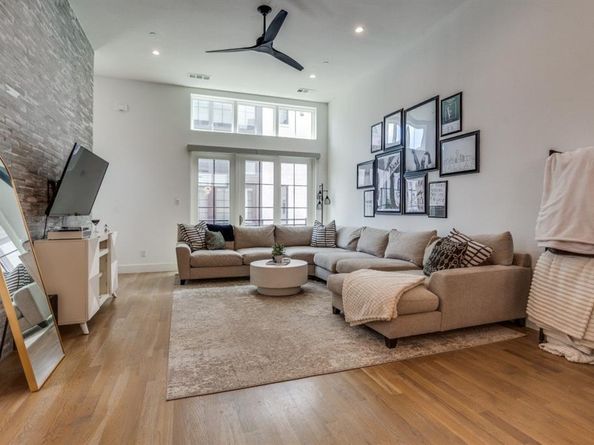 3200  Ross Avenue  36, Dallas Texas 75204