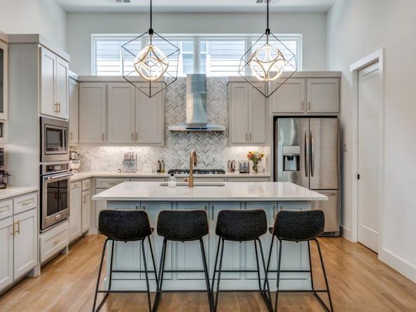 3200  Ross Avenue  36, Dallas Texas 75204