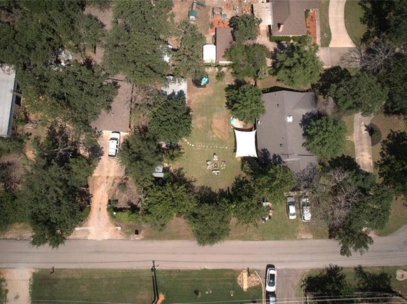 312  Perkins Road , Krugerville Texas 76227