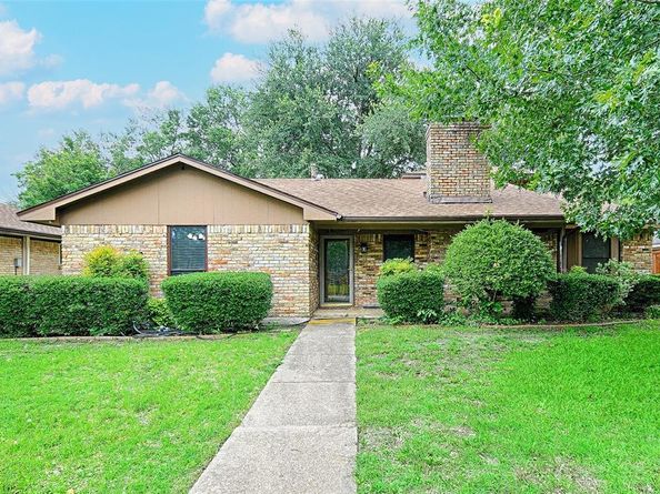 614  Brookfield Drive , Garland Texas 75040