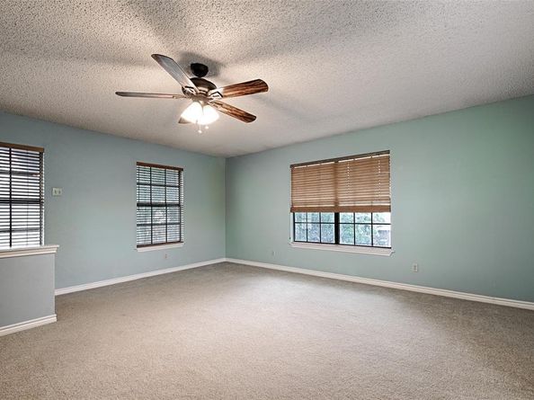 614  Brookfield Drive , Garland Texas 75040