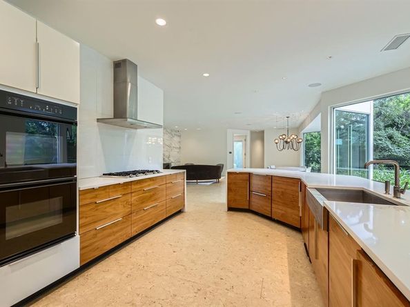 9901  Wood Forest Drive , Dallas Texas 75243