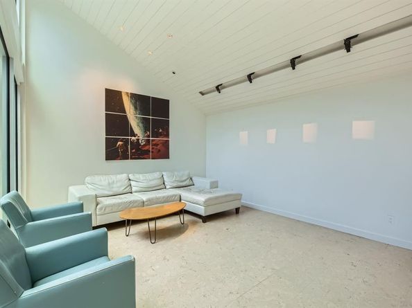 9901  Wood Forest Drive , Dallas Texas 75243