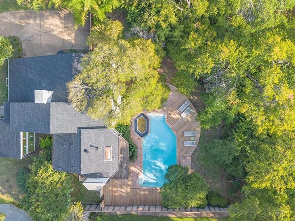 9901  Wood Forest Drive , Dallas Texas 75243