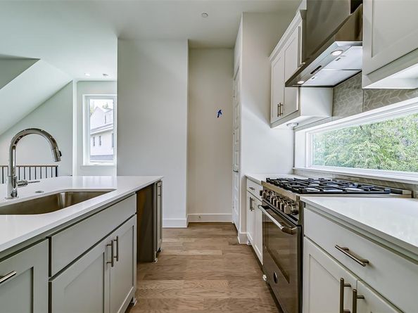 6028  Lewis Street , Dallas Texas 75206