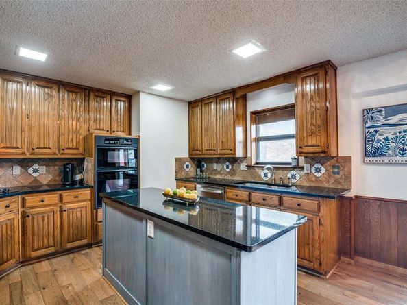 1710  Woodoak Drive , Richardson Texas 75082