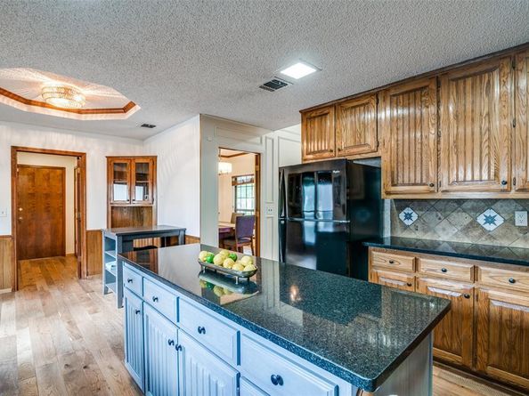 1710  Woodoak Drive , Richardson Texas 75082