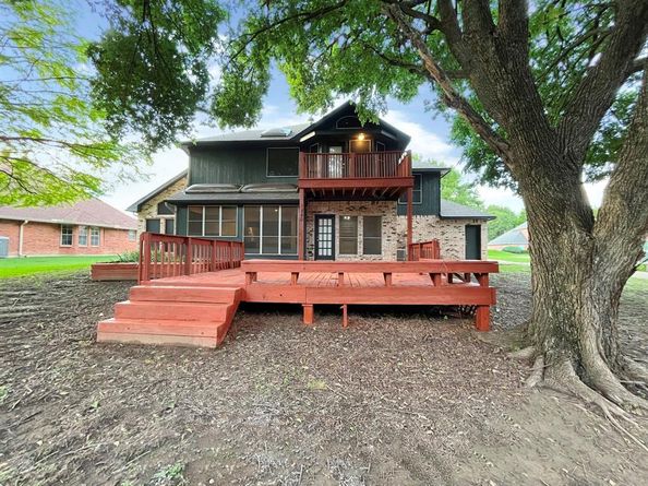 1840  Wind Hill Road , Rockwall Texas 75087