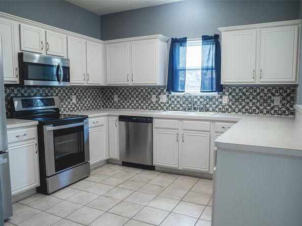 7926  Greengate Drive , Dallas Texas 75249