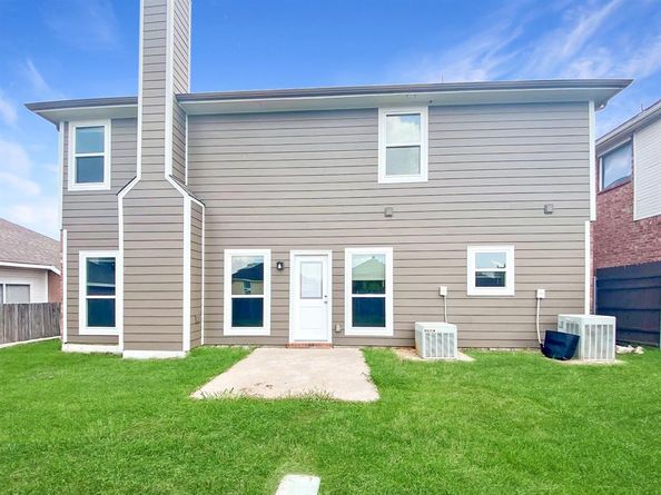 7926  Greengate Drive , Dallas Texas 75249