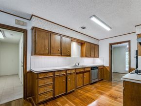 1902  Mossy Oak Street , Arlington Texas 76012