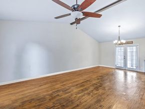 112  Rustic Ridge Drive , Garland Texas 75040