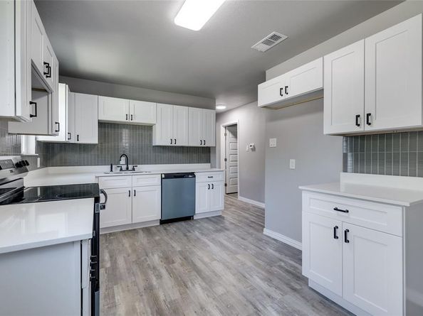 4736  Dorsey Street , Forest Hill Texas 76119