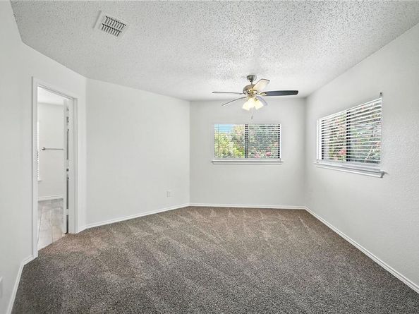 5236  Blue Circle , Haltom City Texas 76137