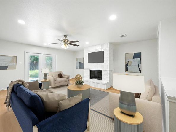 5236  Blue Circle , Haltom City Texas 76137
