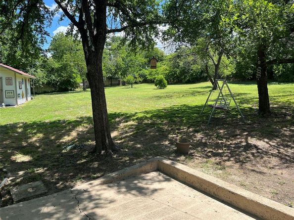209  Marquette Avenue , Azle Texas 76020