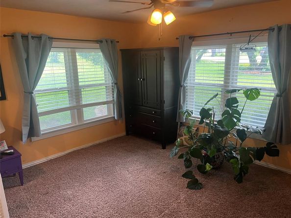 209  Marquette Avenue , Azle Texas 76020