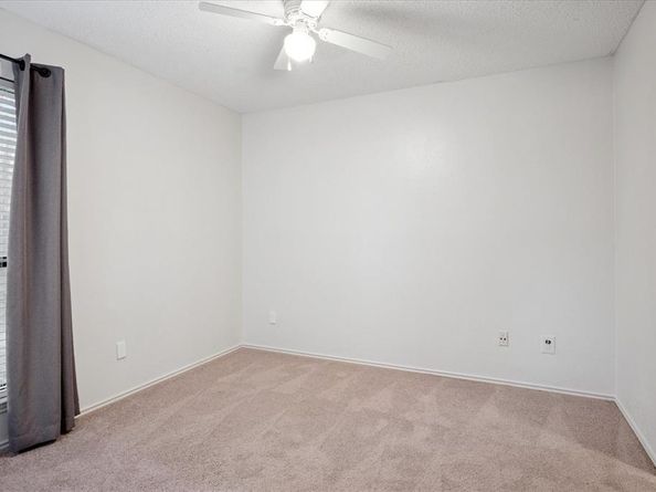 17490  Meandering Way  1203, Dallas Texas 75252