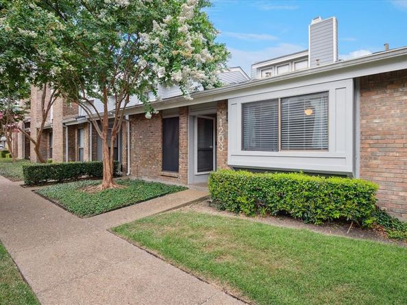 17490  Meandering Way  1203, Dallas Texas 75252