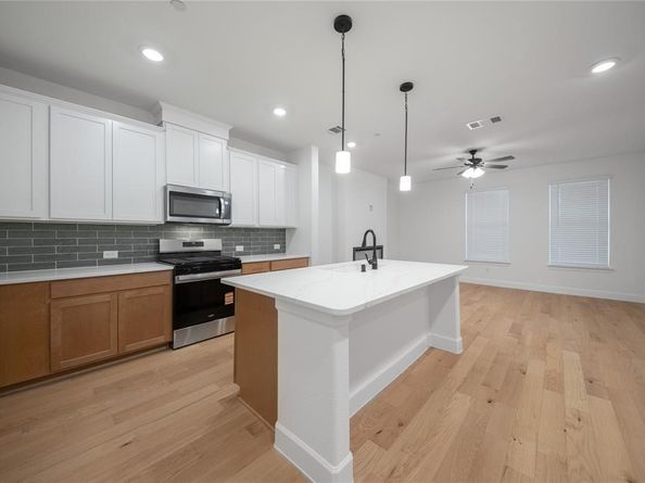 7905  Sunset Boulevard , Rowlett Texas 75088