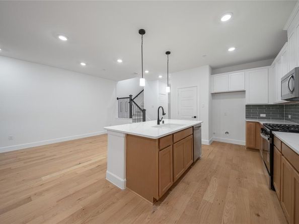 7905  Sunset Boulevard , Rowlett Texas 75088